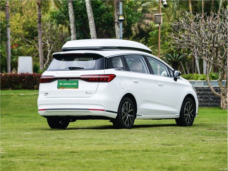 2023 NEW BYD SONG MAX DMI MPV