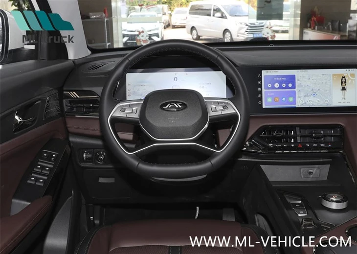 JAC X8 Plus