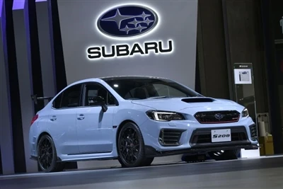 Subaru Rov qab qee cov qauv ntshuam: XV, Ascent, Thiab Forester