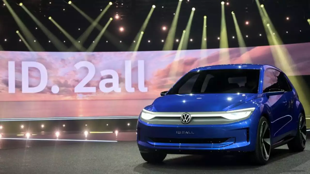 Volkswagen Kom ncua sij hawm ntau lawm ntawm ID.2 Compact Electric Tsheb