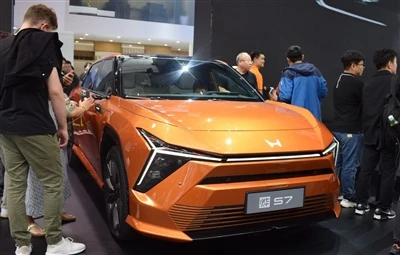 Japanese Automakers 'Kev tsim khoom thoob ntiaj teb poob rau thawj zaug hauv ...